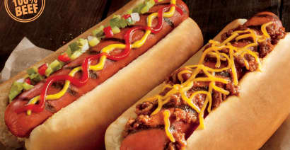 Burger King adds hot dogs to menu